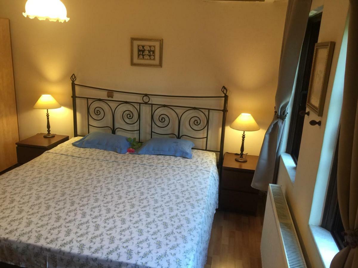 Rafina Great Feeling Villa Exterior foto
